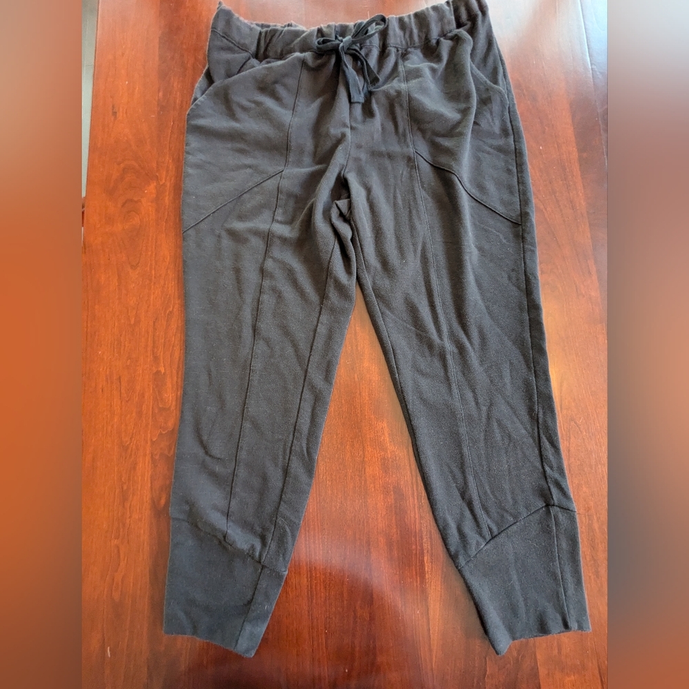 Lilka cotton blend knit joggers, size medium, black